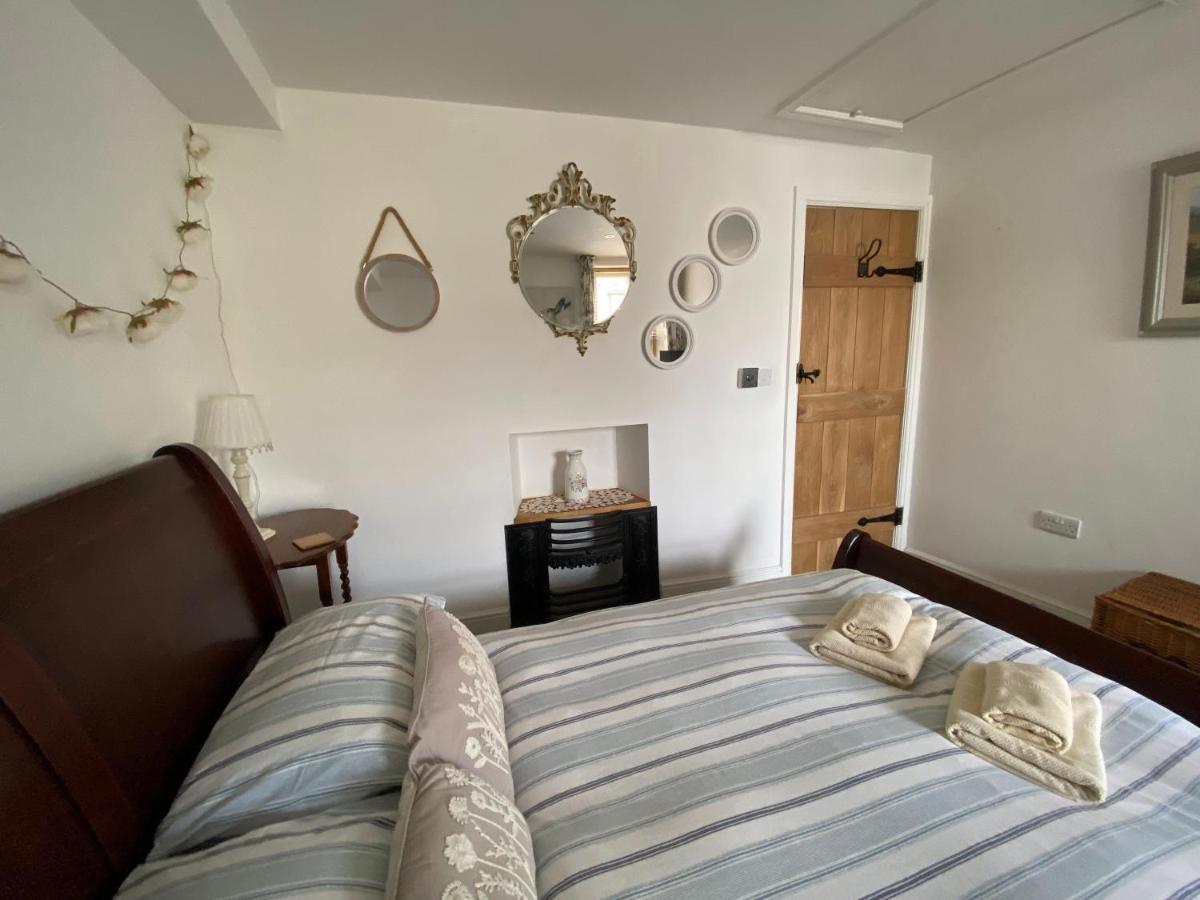 Dugdales Cottage 세틀 외부 사진