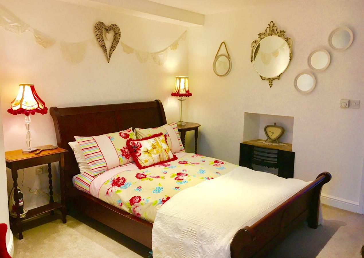 Dugdales Cottage 세틀 외부 사진